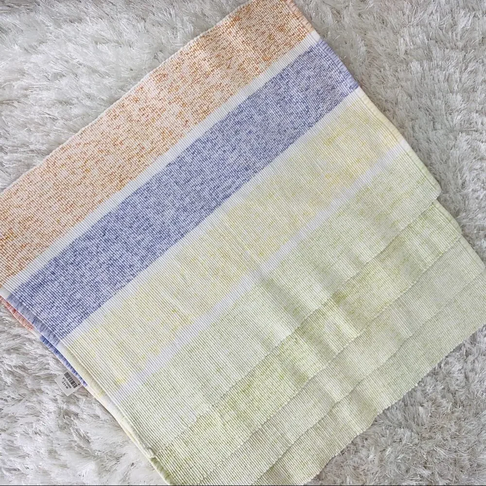 Set 4 Pier One Woven Fabric Placemats 19